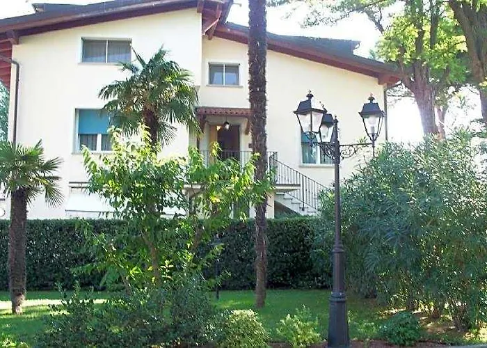 Hotel La Dépendance by Casa Bianca Lido di Jesolo